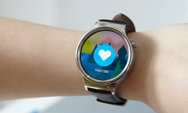  Важное обновление Android Wear на смарт-часах Huawei Watch Мир Android  - huawei_watch_soft-150316