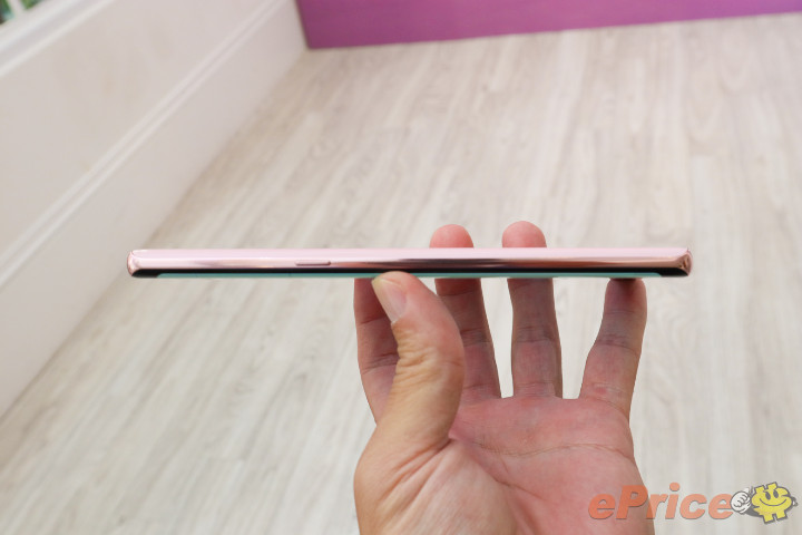  Розовому Samsung Galaxy Note 8 быть. Гаджет представлен в Тайване Samsung  - samsung_galaxy_note_8_pink_5