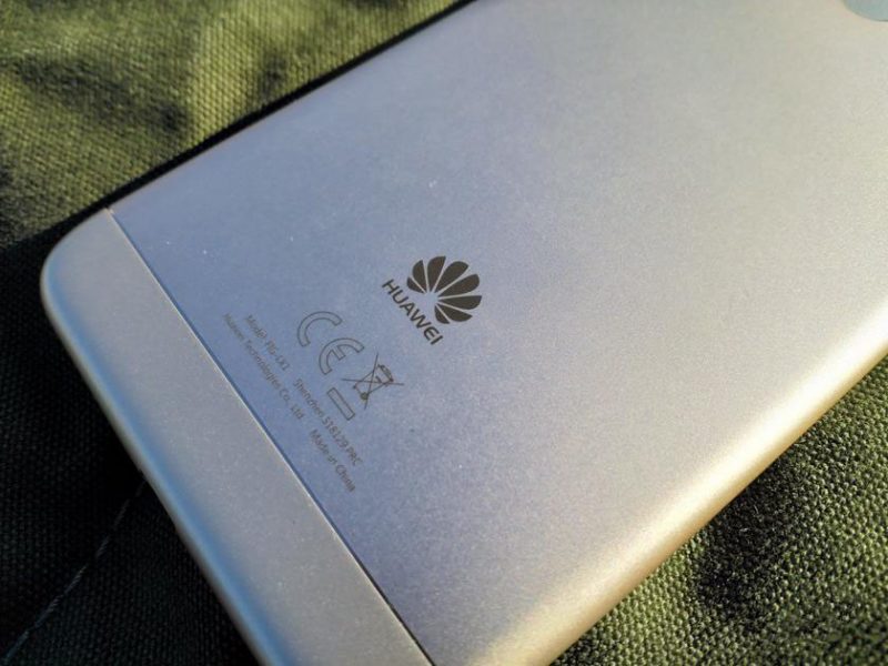  Обзор Huawei P Smart: почти идеальный, быстрый, но... Huawei  - dd8ab22d97bb78e8b310577e12db5862