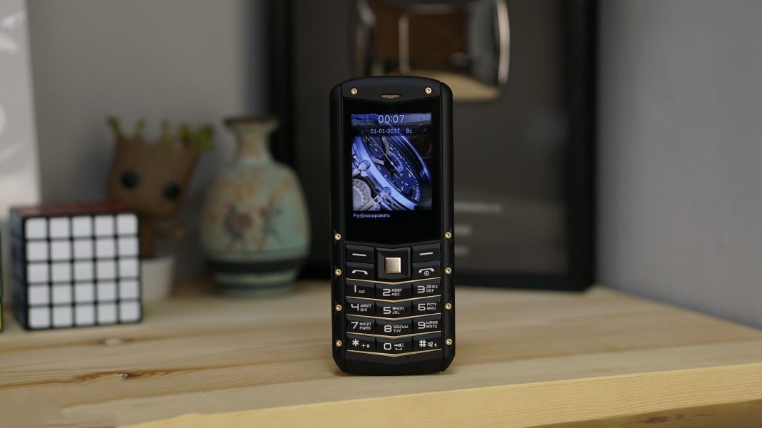  Обзор teXet TM-520R: защищённый и стильный телефон Другие устройства  - texet_tm520r_11