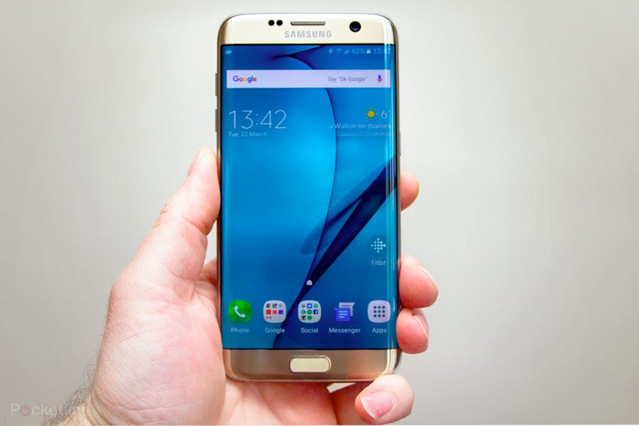  Когда ожидать обновления Galaxy S7 до Android Oreo? Samsung  - 136767-phones-review-samsung-galaxy-s7-edge-review-image1-hl9cn7gsdo