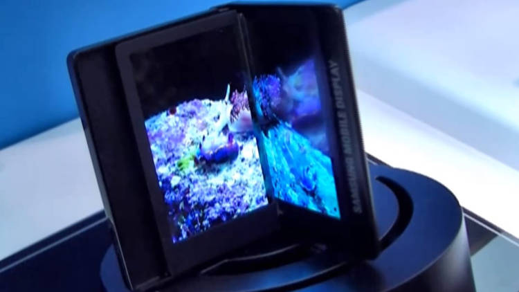  Выпуск экранов складываемого гаджета Samsung X начнется... Samsung  - 1_Samsung_foldable_display.-750