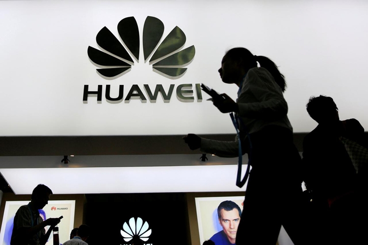  Huawei выпустит свой игровой смартфон Huawei  - hu1