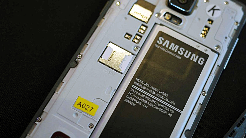  Аккумуляторы увеличивают емкость в 5 раз, но есть нюанс Другие устройства  - samsung-galaxy-note-4-battery-sd-card-aa-345-840x472