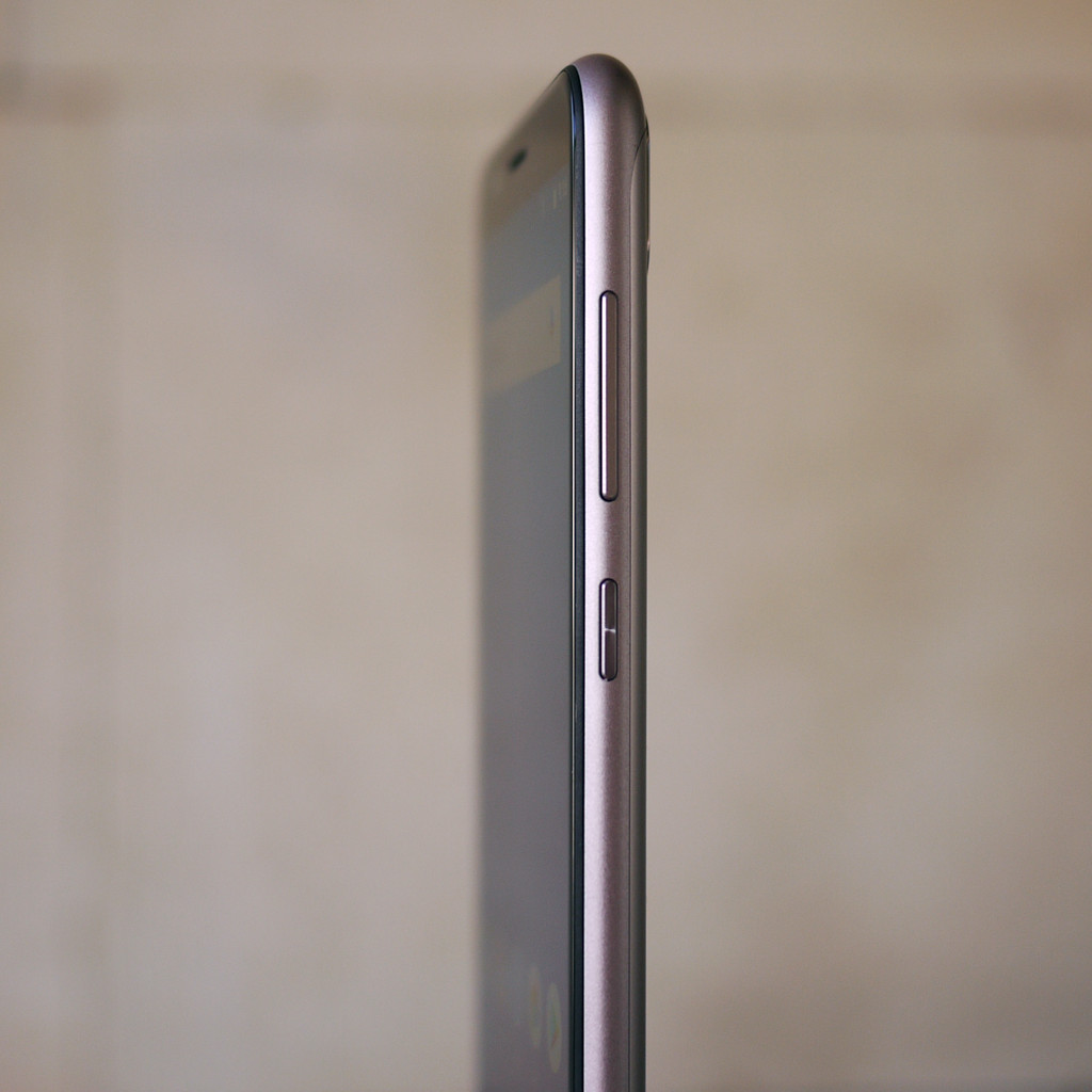  Обзор на Asus ZenFone Max Pro (M1): емкостный и чистый Другие устройства  - 7-1-1
