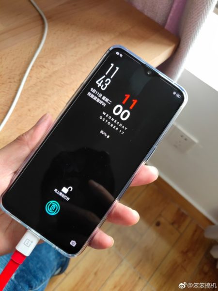  OnePlus 6T засветился на «живых» фото Другие устройства  - OnePlus-6T-real-life-photo-leaked