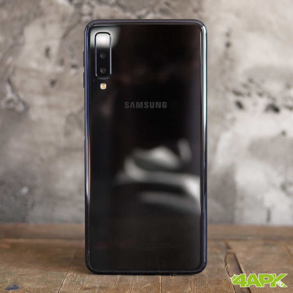  Обзор Samsung Galaxy A7 2018: середнячок с непростой камерой Samsung  - 7-1