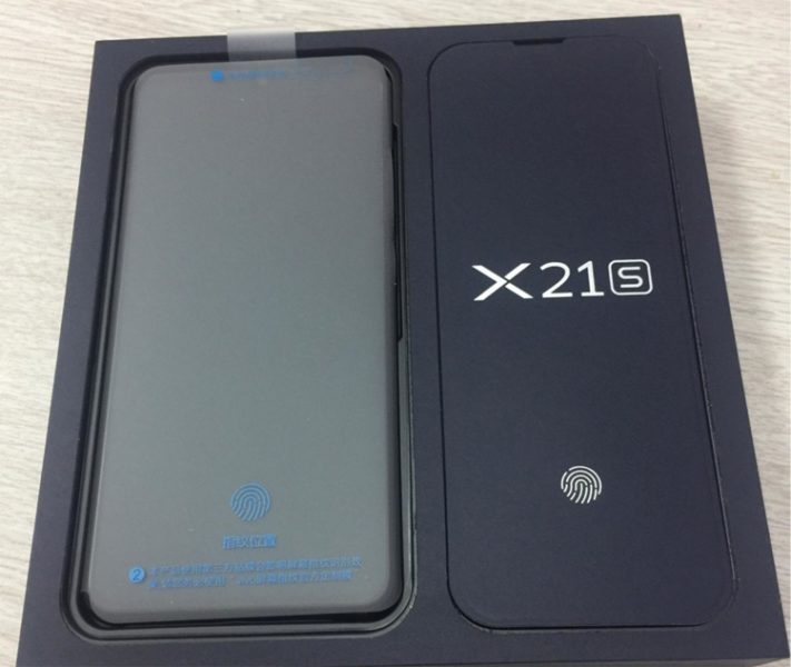  Vivo X21s с процессором Snapdragon 660 показался на фото Другие устройства  - vivo1