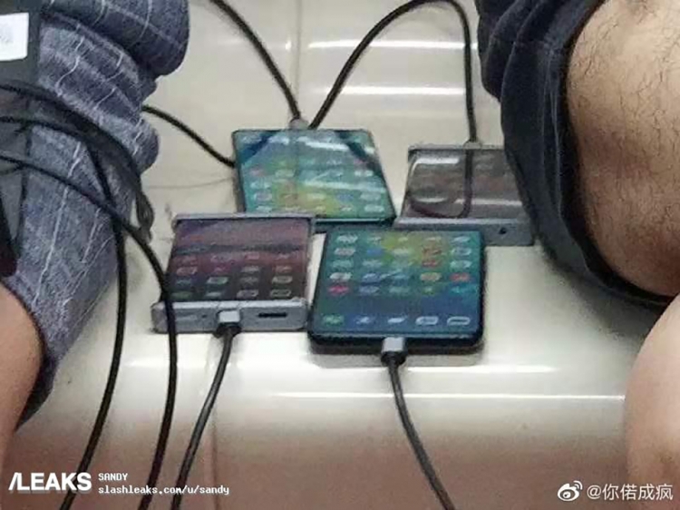  Неанонсированный Huawei Mate 30 Pro заметили в метро Huawei  - sm.huawei-mate-30-pro-lo-anh-thuc-te-2.750