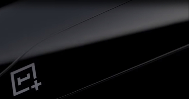  OnePlus Concept One заполучил камеру-невидимку Другие устройства  - op1