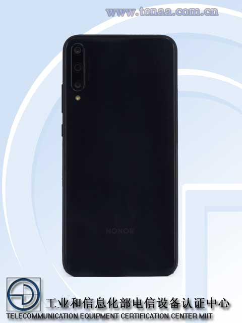  Honor выпустит два смартфона: с 90-Гц дисплеем и с экраном на 720p Huawei  - hon3