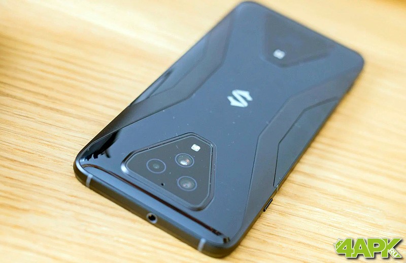  Xiaomi Black Shark 3: обновленный и улучшенный игровой смартфон Xiaomi  - xiaomi-black-shark-3-2