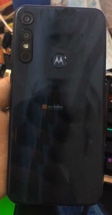  Moto E7 Plus нашли в Geekbench: средний девайс с Android 10 Другие устройства  - motoe7geekbench2