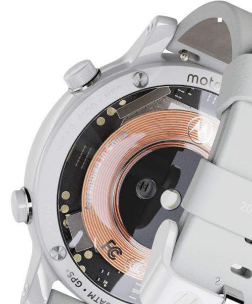  Motorola выпустит три модели умных часов Другие устройства  - picture7_0