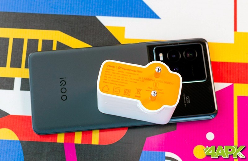  Обзор IQOO 9T: смартфон среднего класса на чипе Snapdragon 8+ Gen 1 Другие устройства  - iqoo-9t-32