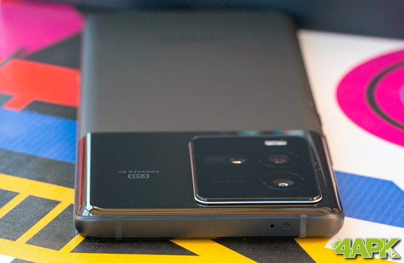  Обзор IQOO 9T: смартфон среднего класса на чипе Snapdragon 8+ Gen 1 Другие устройства  - iqoo-9t-9