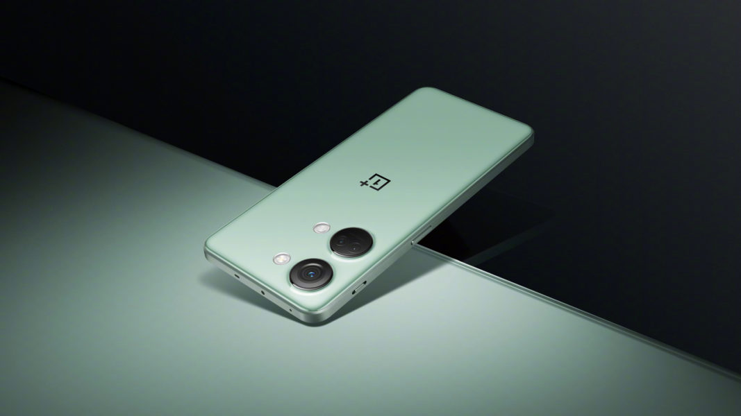  OnePlus Ace 2V в двух расцветках позирует на плакатах Другие устройства  - oneplus_ace_2v_v_obeih_rascvetkah_poziruet_na_oficialnyh_plakatah_picture2_5