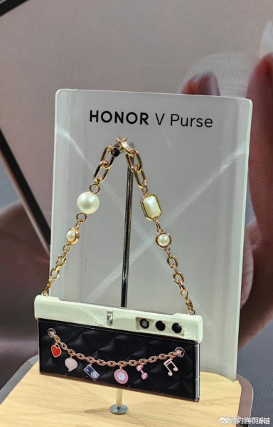  Honor V Purse получил дату анонса Другие устройства  - pokaz_v_evrope_zapusk__v_kitae_honor_v_purse_poluchil_datu_anonsa_1