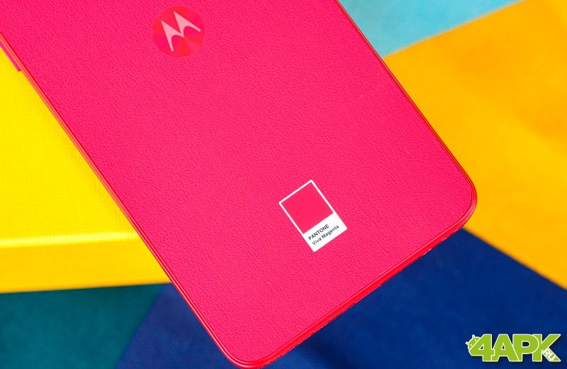  Обзор Motorola Moto G84: бюджетная модель с хорошим дисплеем и батареей Другие устройства  - motorola-moto-g84-6