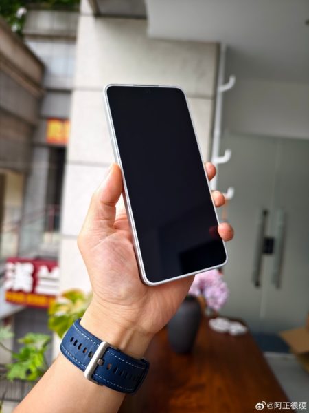  Meizu 21 Note уже представлен на студийных фото Meizu  - meizu_21_note_uzhe_krasuetsa_na_kollekcii_studijnyh_foto_15